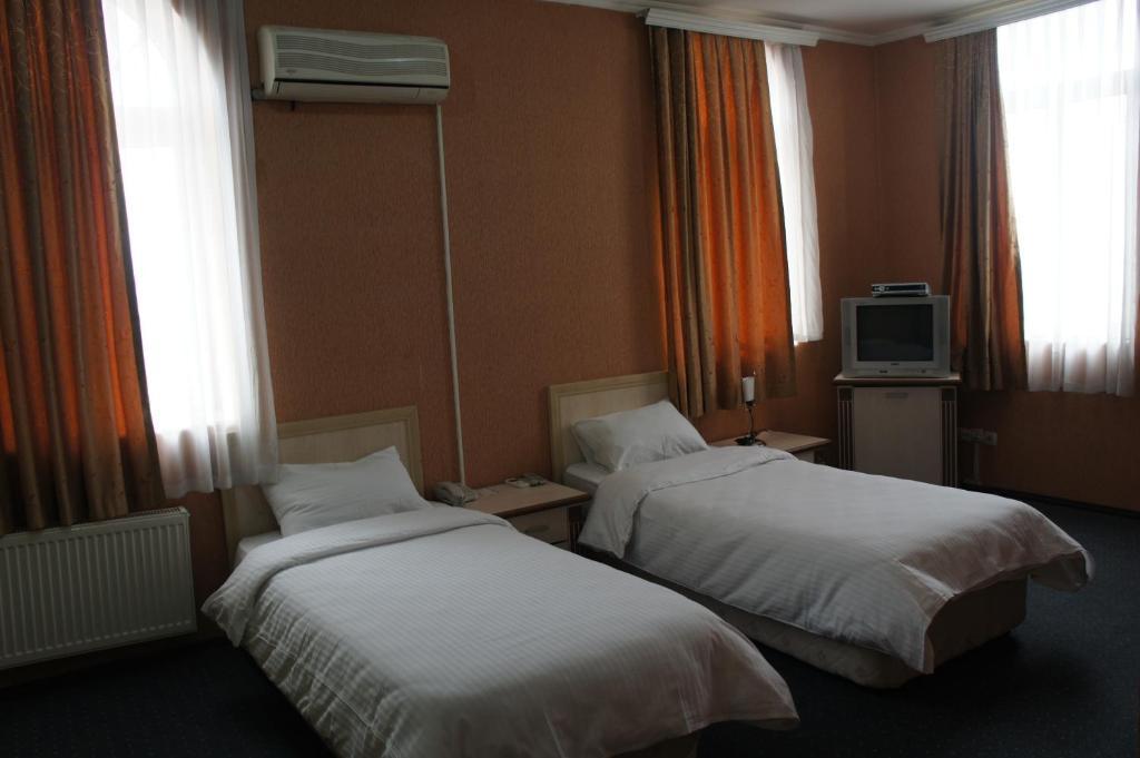 Boyuk Gala Hotel Baku Zimmer foto